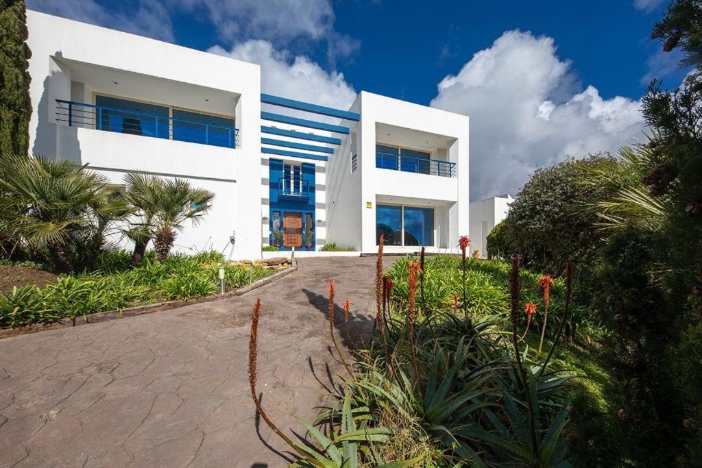 Villa Tarifa Luaran gambar